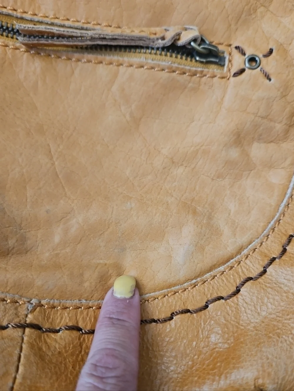 The Sak Beige Indio Leather Hobo Boho Bag